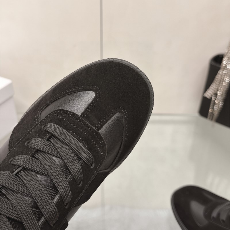 Tênis Vintage Alemão para Mulh - Men Shoes Trainers avaliação e preço